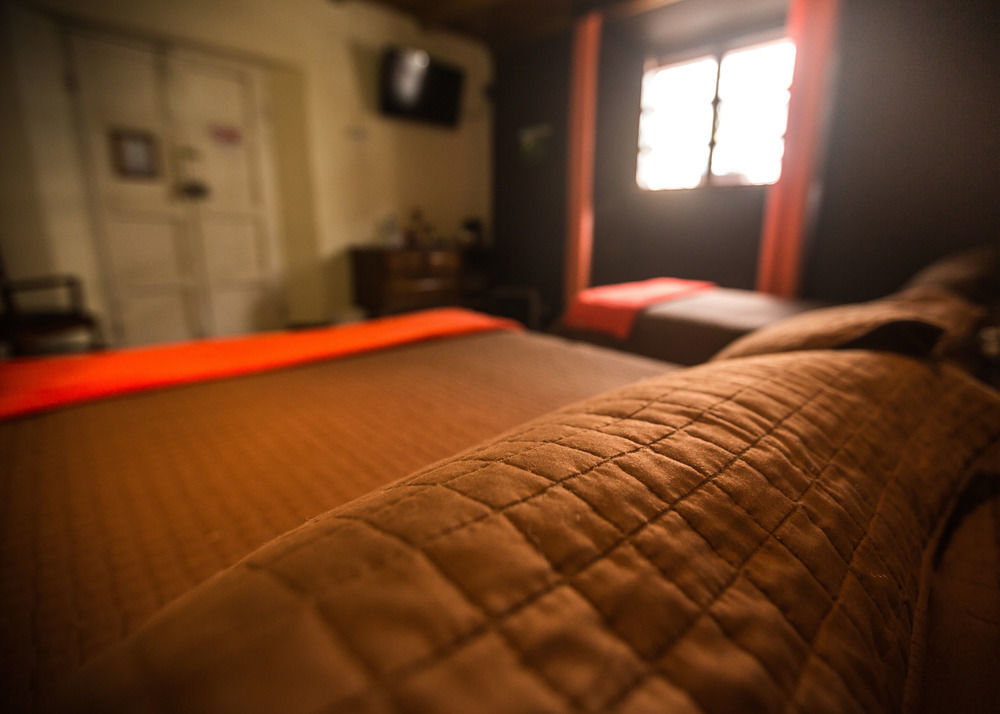 Hotel Modelo كويتزالتنانغو المظهر الخارجي الصورة