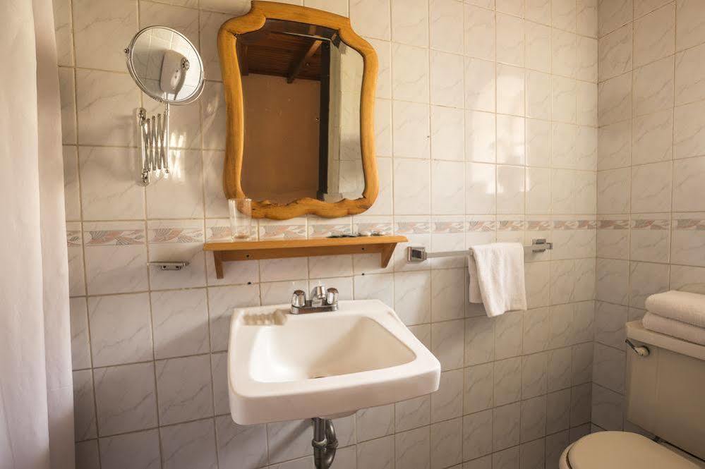 Hotel Modelo كويتزالتنانغو المظهر الخارجي الصورة